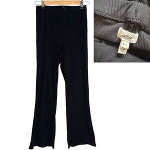 NWOT  Aerie black ribbed stretchy pants in size small